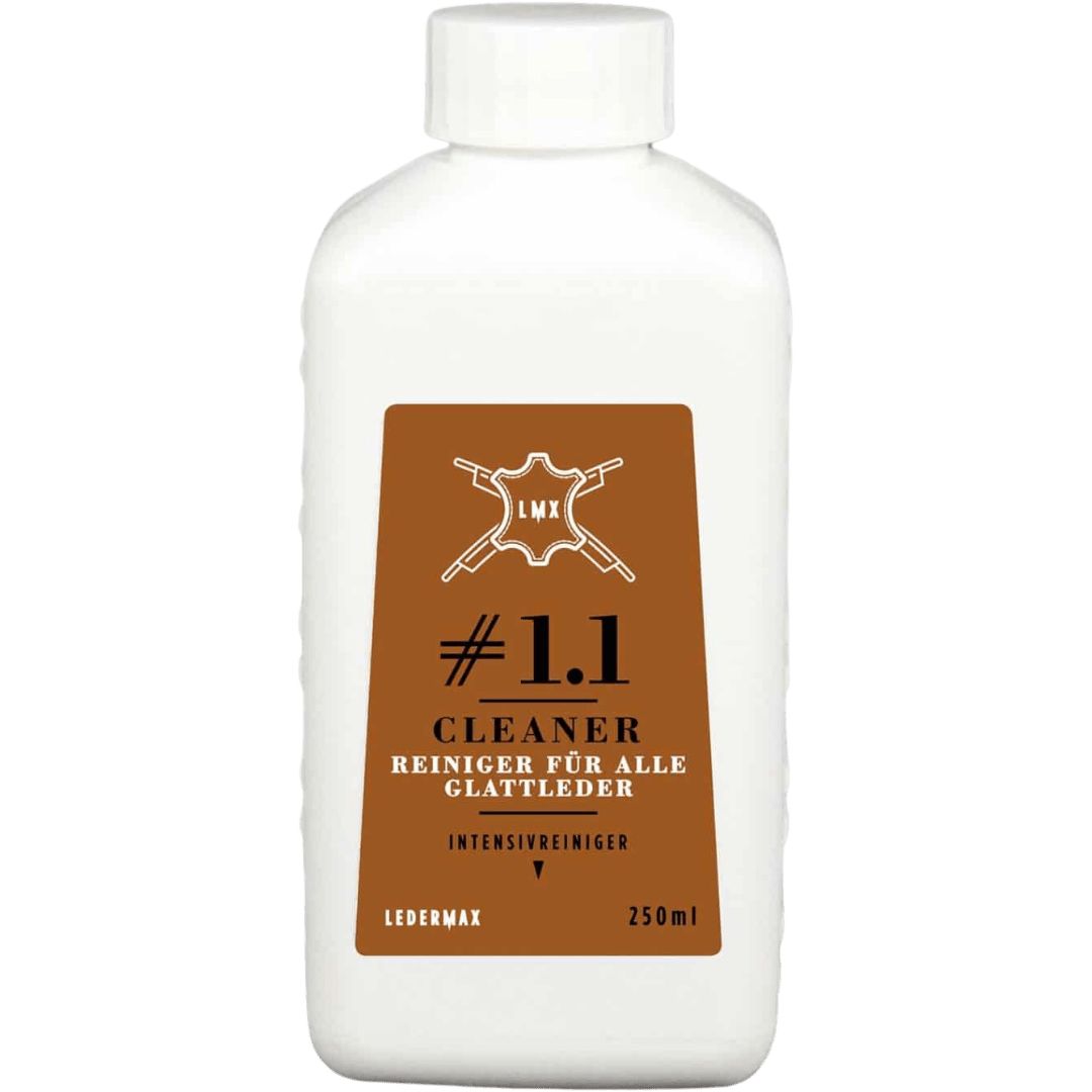 Die 250 Milliliter Flasche des Ledermax Cleaner 1.1 Lederreiniger