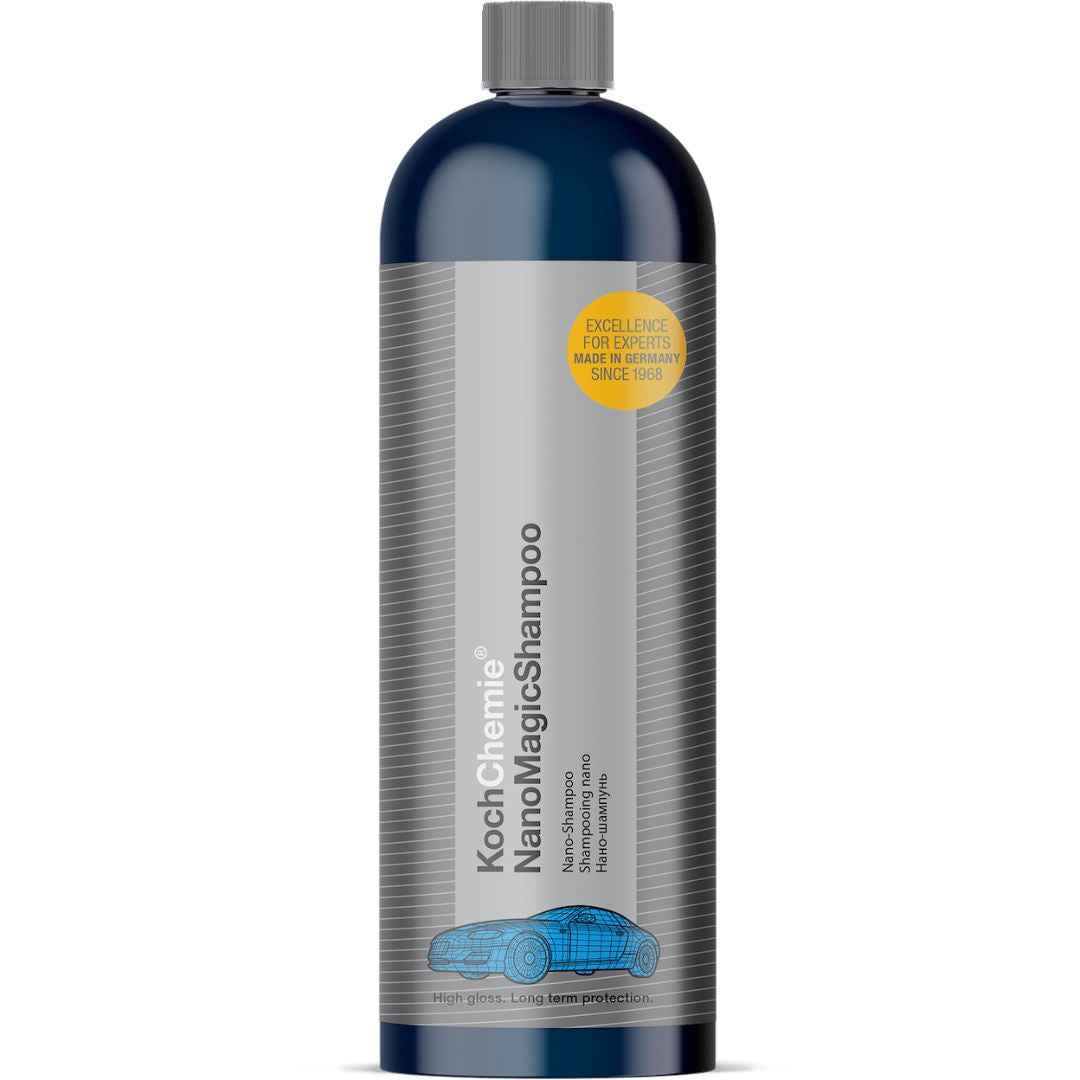 Die 750 Milliliter Flasche des Koch Chemie NanoMagicShampoo Autoshampoo