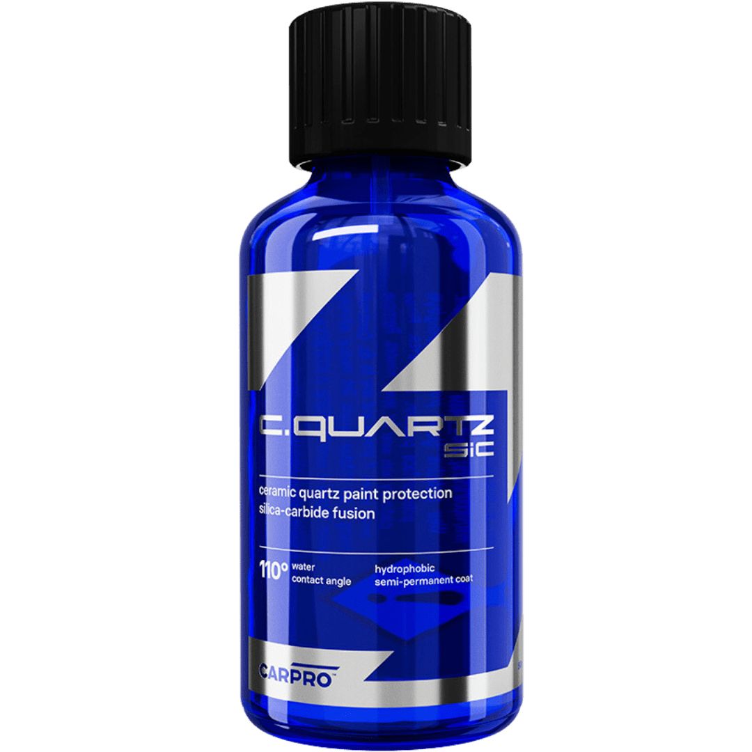 Die 30 Milliliter Flasche der CarPro CQuartz SiC Keramikversiegelung