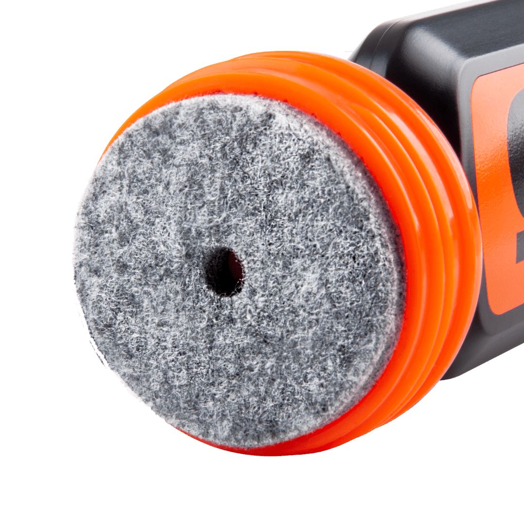 Der Applikator der Soft99 Ultra Glaco Glasversiegelung