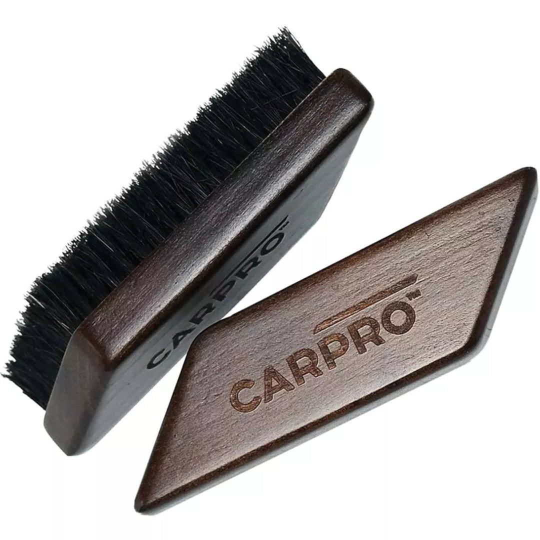 CarPro Leather & Fabric Brush | Lederbürste & Textilbürste
