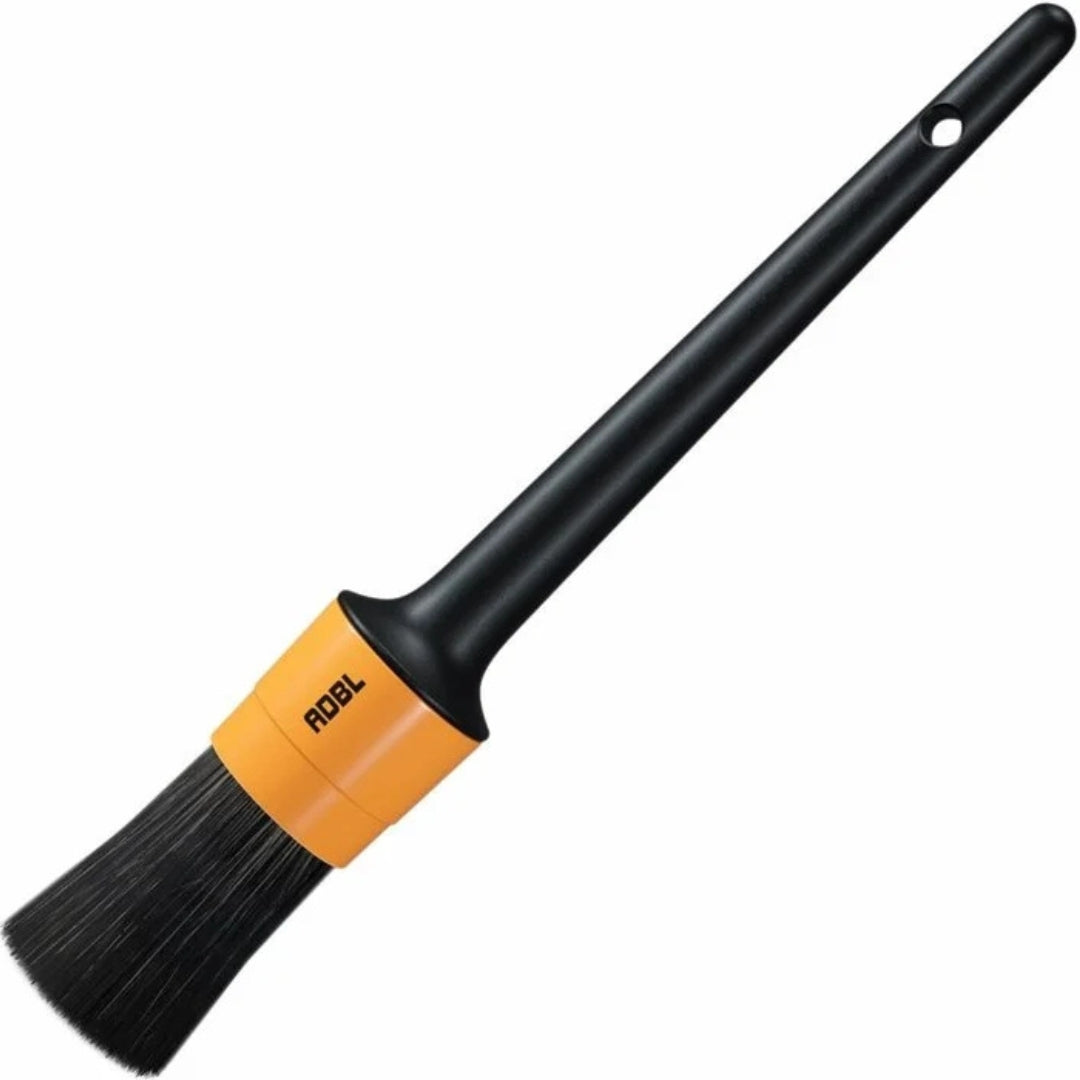 Der ADBL Round Detailing Brush Pinsel 31 Millimeter