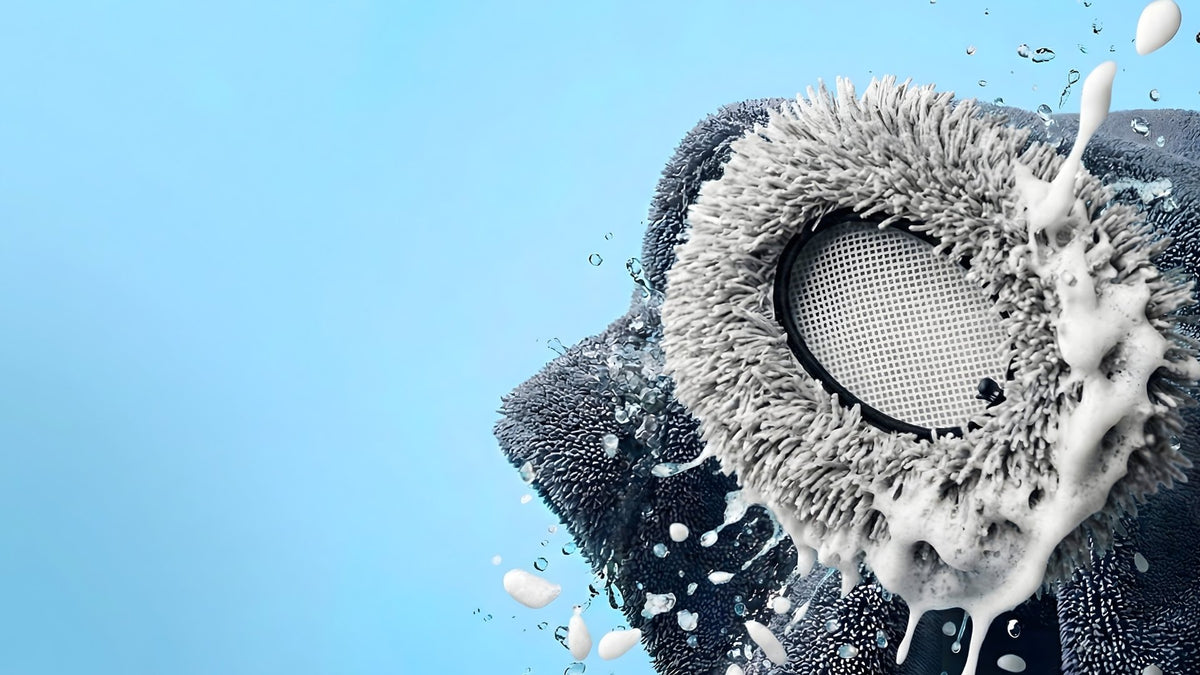Quick Wash Kit: Andrado Waschbürstenüberzug mit Schaum und dunkelgraues AVVO Twisted Trockentuch