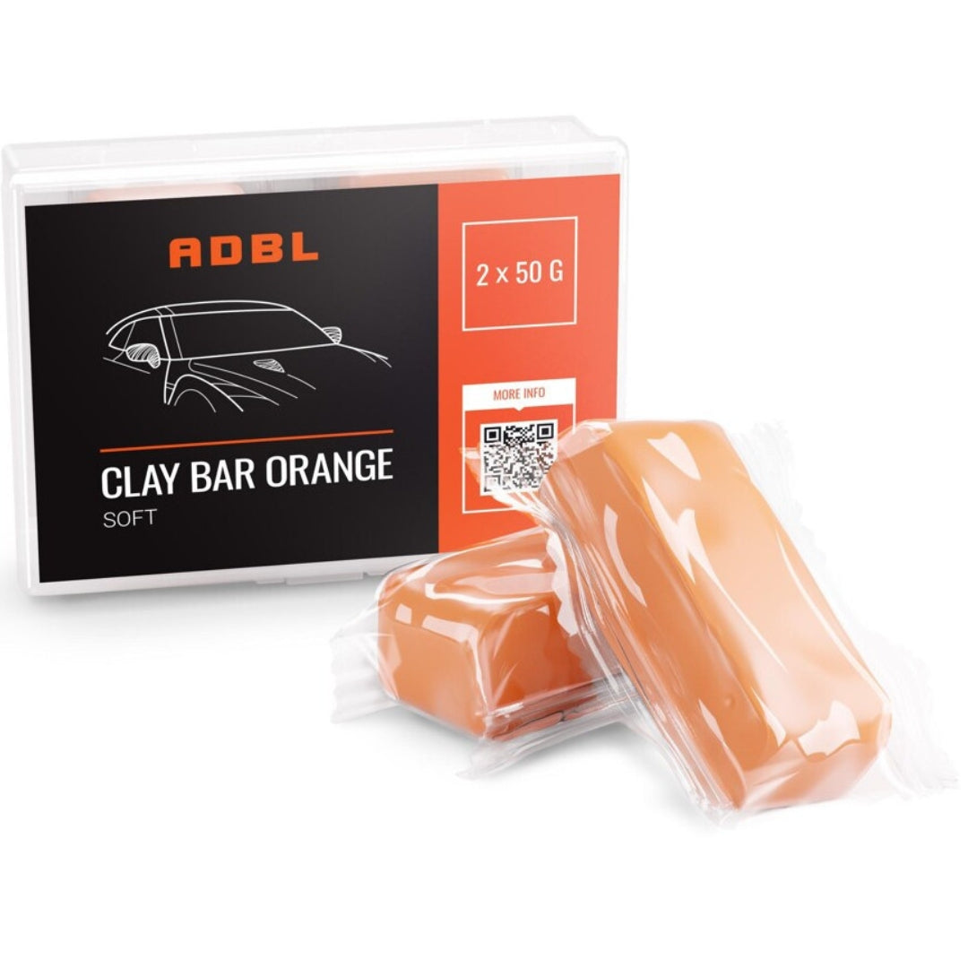 Die ADBL Clay Bar Orange Reinigungsknete vor der Verpackung