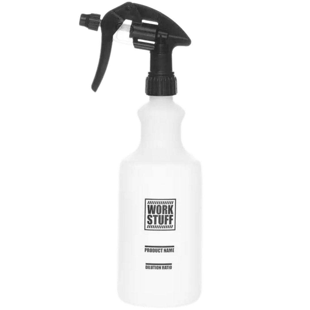 Die Vorderseite der 750 Milliliter Work Stuff Work Bottle Sprühflasche mit Logo