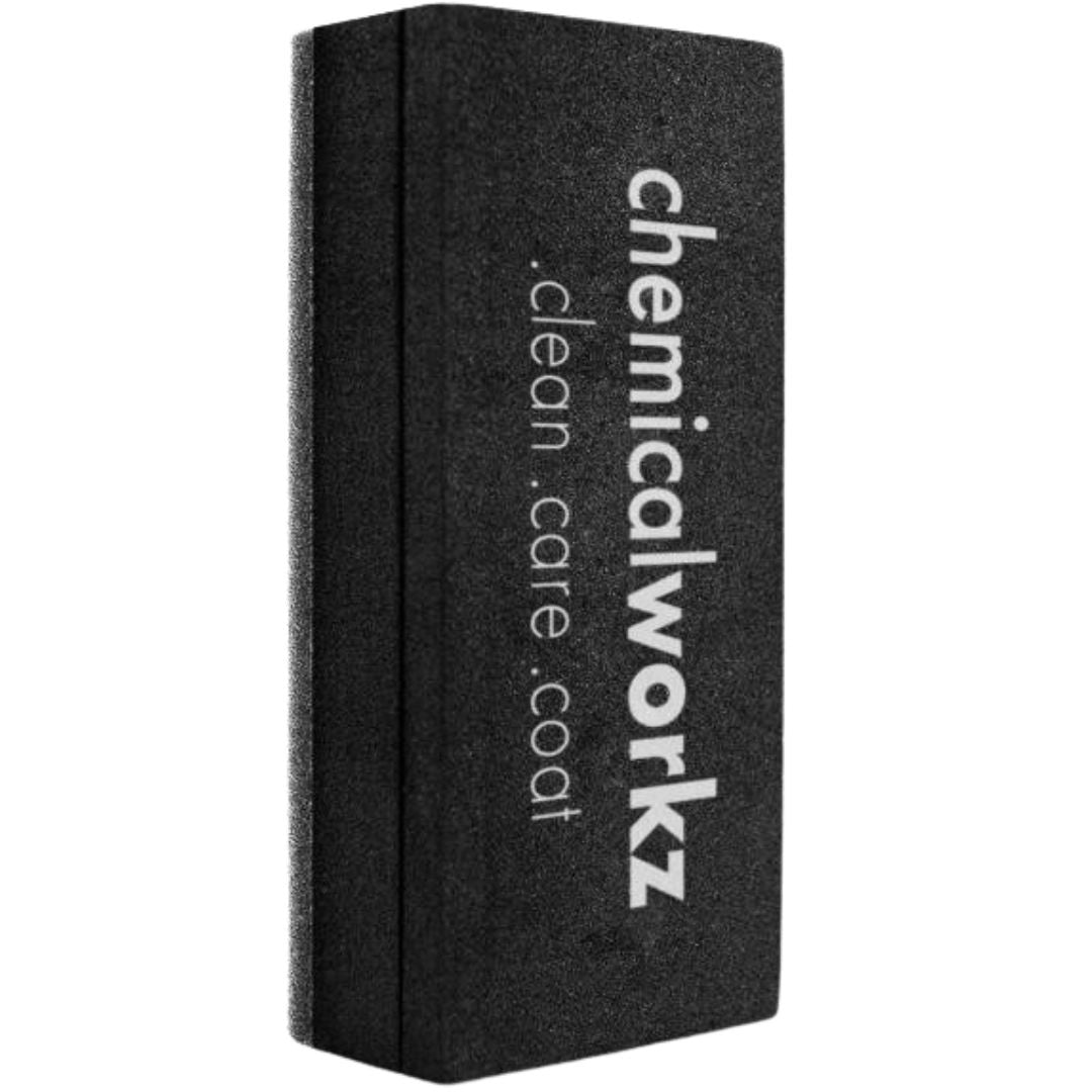 Die Seite mit dem Logo des ChemicalWorkz Coating Applicator