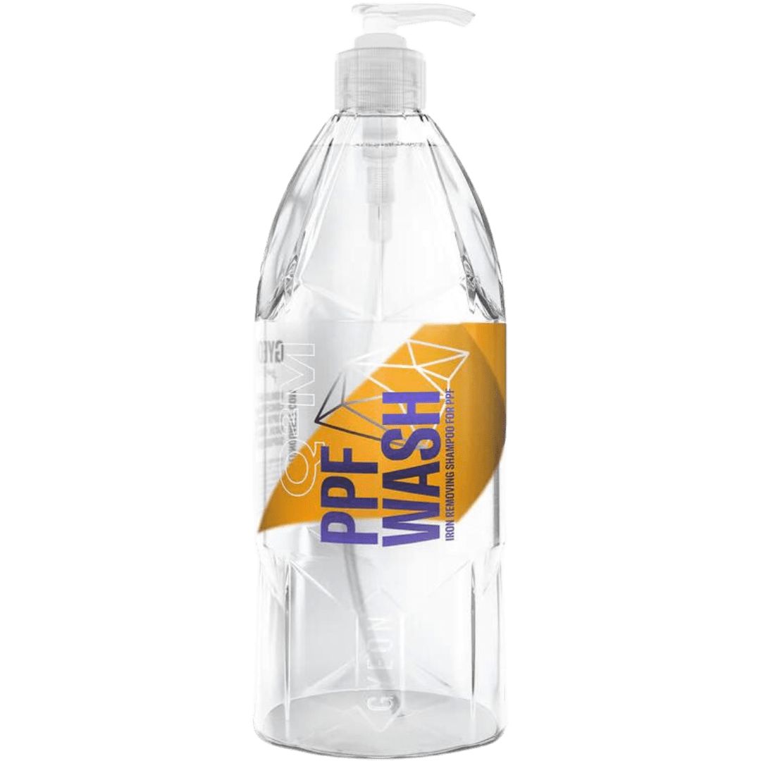 Die 1 Liter Flasche der Gyeon Q²M PPF Wash Folienpflege