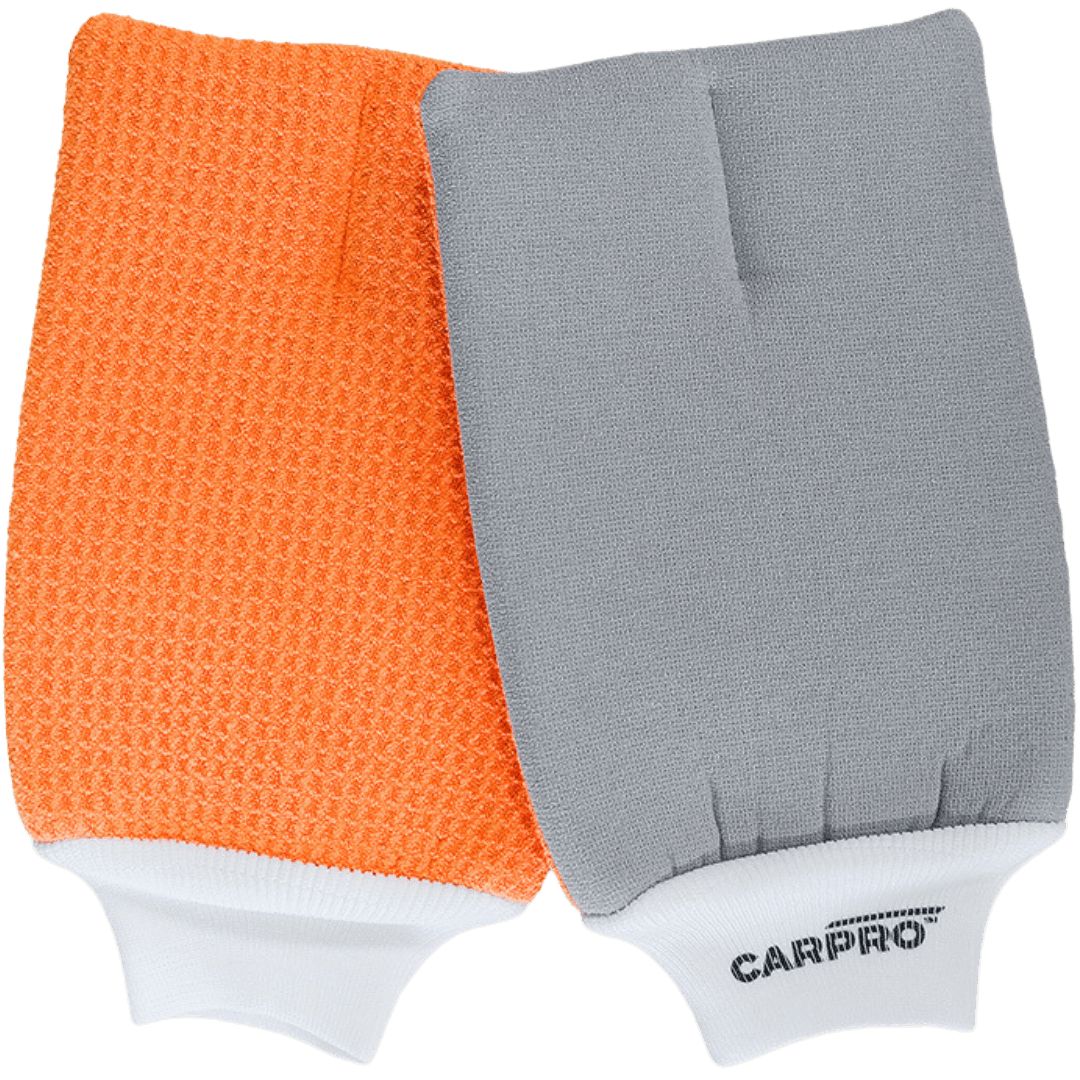 Die zwei Seiten des CarPro GlassMitt Waschhandschuh für Glas