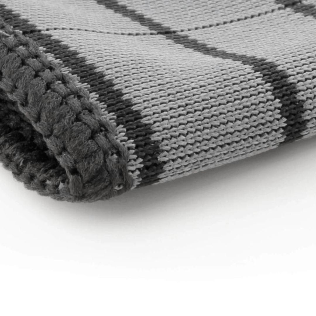 Die Struktur des ChemicalWorkz Carbon Fiber Glass Towel Glastuch