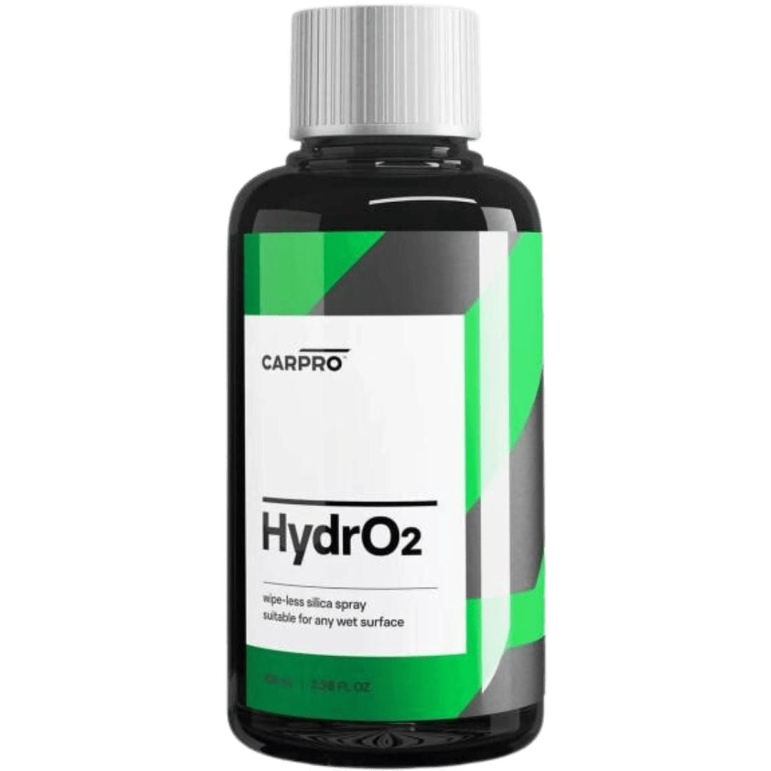 Die 100 Milliliter Flasche der CarPro HydrO2 Nassversiegelung