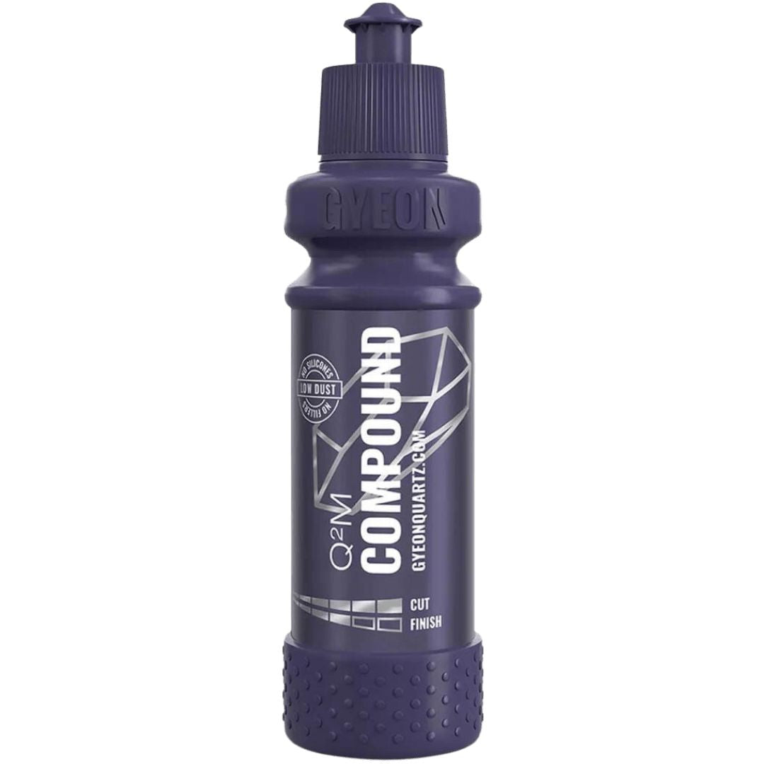 Die 120 Milliliter Flasche der Gyeon Q²M Compound Politur