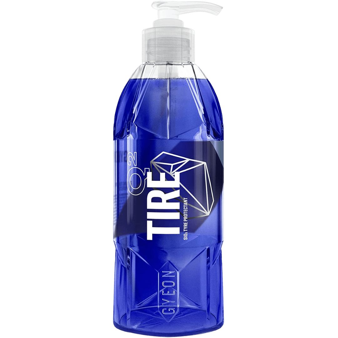 Die 400 Milliliter Flasche der Gyeon Q² Tire Reifenversiegelung